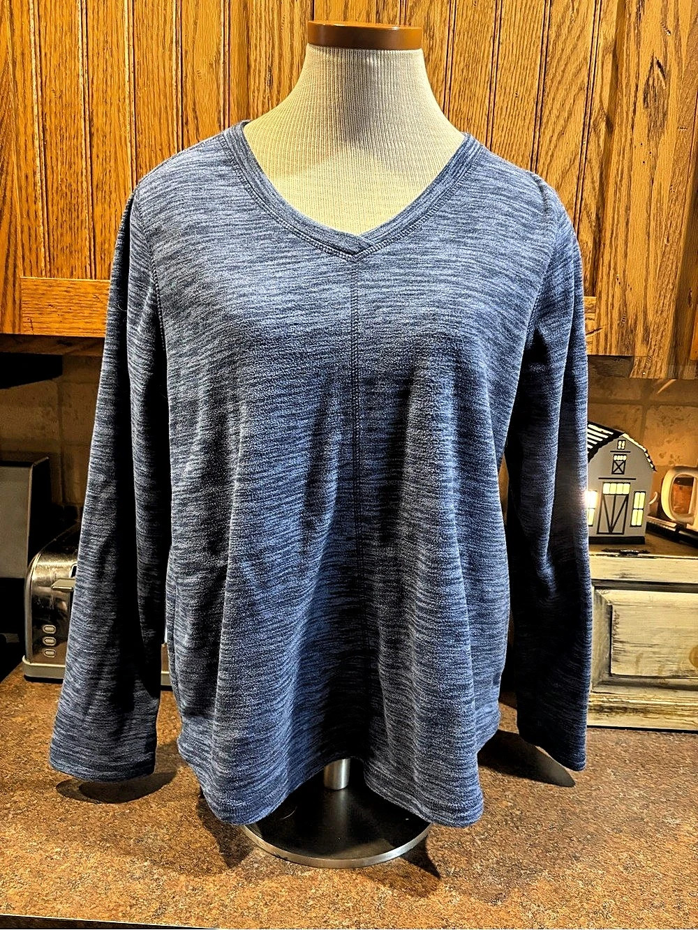 St. John's Bay Classic V-Neck Long Sleeve Top in Blue Size Medium Like New